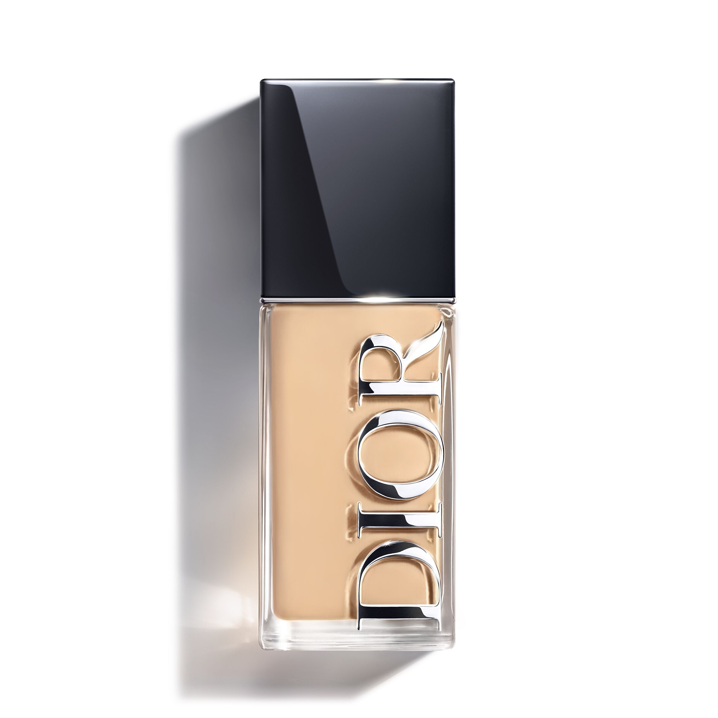 Dior Forever Skin Glow Foundation - 24H Wear And 48H Hydration 30Ml 2 Warm Olive