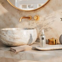 LEAVE-IN ANTI FRIZZ CONDITIONER 1