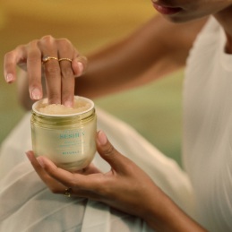 THE RITUAL OF SESHEN BODY SCRUB 1
