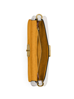 ΓΥΝΑΙΚΕΙΑ ΤΣΑΝΤΑ ΩΜΟΥ 2