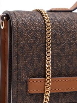 ΓΥΝΑΙΚΕΙΑ ΤΣΑΝΤΑ ΧΕΙΡΟΣ  3