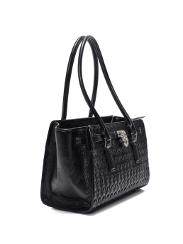 ΓΥΝΑΙΚΕΙΑ ΤΣΑΝΤΑ ΩΜΟΥ  2