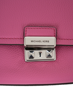 ΓΥΝΑΙΚΕΙΑ ΤΣΑΝΤΑ ΧΕΙΡΟΣ 3