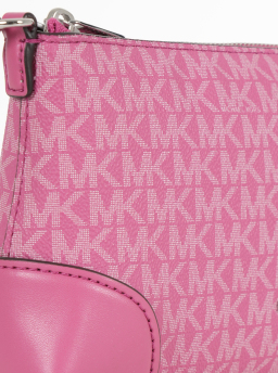 ΓΥΝΑΙΚΕΙΑ ΤΣΑΝΤΑ ΧΙΑΣΤΙ 3