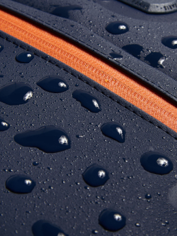 ΤΣΑΝΤΑ ΠΛΑΤΗΣ ΜΕ ΘΕΣΗ ΓΙΑ LAPTOP 4