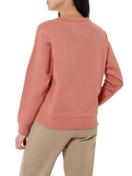 ΓΥΝΑΙΚΕΙΟ ΦΟΥΤΕΡ 2