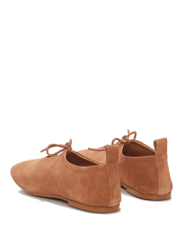 ΓΥΝΑΙΚΕΙΕΣ ΜΠΑΛΑΡΙΝΕΣ 2