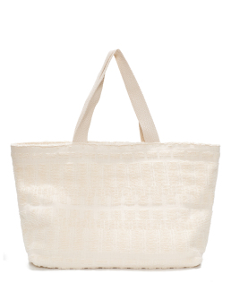 ΓΥΝΑΙΚΕΙΑ ΤΣΑΝΤΑ ΩΜΟΥ 1