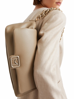 ΓΥΝΑΙΚΕΙΑ ΤΣΑΝΤΑ ΩΜΟΥ 3