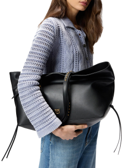 ΓΥΝΑΙΚΕΙΑ ΤΣΑΝΤΑ ΩΜΟΥ  3