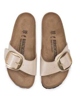 ΓΥΝΑΙΚΕΙΑ ΣΑΝΔΑΛΙΑ MADRID 1