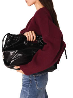 ΓΥΝΑΙΚΕΙΑ ΤΣΑΝΤΑ ΩΜΟΥ 1