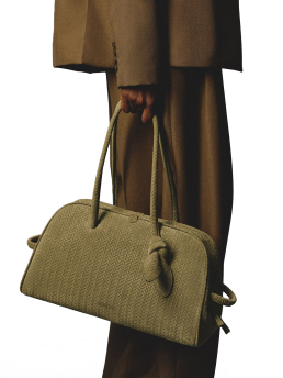 ΓΥΝΑΙΚΕΙΑ SUEDE ΤΣΑΝΤΑ ΧΕΙΡΟΣ LE TURISMO 4