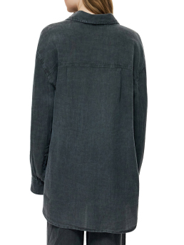 ΓΥΝΑΙΚΕΙΟ ΠΟΥΚΑΜΙΣΟ  2