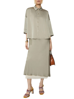 ΓΥΝΑΙΚΕΙΟ ΠΟΥΚΑΜΙΣΟ 1