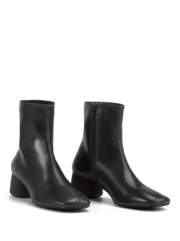 ΓΥΝΑΙΚΕΙΑ ΔΕΡΜΑΤΙΝΑ ΜΠΟΤΑΚΙΑ LIVIA 1