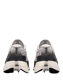 ΑΝΔΡΙΚΑ ΑΘΛΗΤΙΚΑ CLOUDBOOM MAX 3