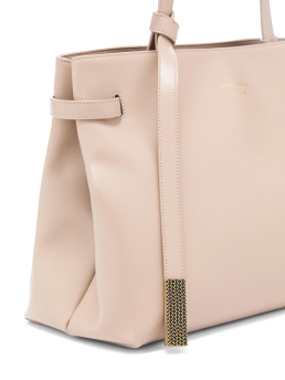 ΓΥΝΑΙΚΕΙΑ ΤΣΑΝΤΑ ΩΜΟΥ 3