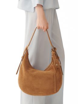 ΓΥΝΑΙΚΕΙΑ ΤΣΑΝΤΑ ΩΜΟΥ 2