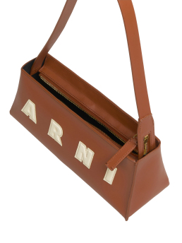 ΓΥΝΑΙΚΕΙΑ ΤΣΑΝΤΑ ΩΜΟΥ 3