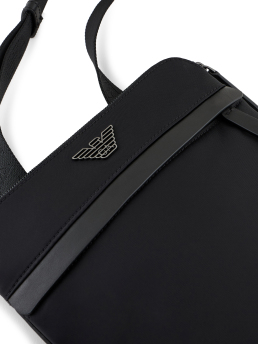 ΑΝΔΡΙΚΗ ΤΣΑΝΤΑ ΧΙΑΣΤΙ 4