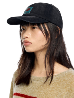 ΓΥΝΑΙΚΕΙΟ ΚΑΠΕΛΟ 1