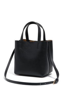 ΓΥΝΑΙΚΕΙΑ ΤΣΑΝΤΑ ΧΙΑΣΤΙ 1