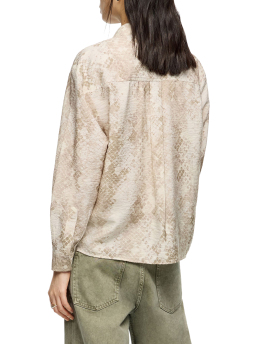 ΓΥΝΑΙΚΕΙΟ ΠΟΥΚΑΜΙΣΟ 2