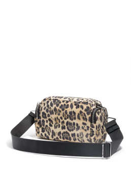 ΓΥΝΑΙΚΕΙΑ ΤΣΑΝΤΑ ΧΙΑΣΤΙ 1