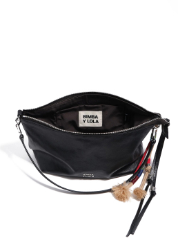 ΓΥΝΑΙΚΕΙΑ ΤΣΑΝΤΑ ΩΜΟΥ 2