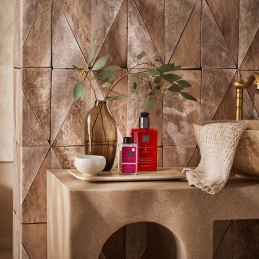 THE RITUAL OF AYURVEDA CONCENTRATED REFILL HAND WASH 2