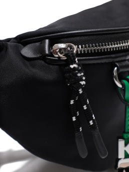 ΓΥΝΑΙΚΕΙΑ ΤΣΑΝΤΑ ΜΕΣΗΣ  3