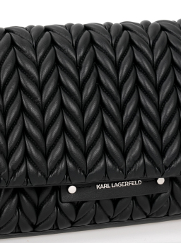 ΓΥΝΑΙΚΕΙΑ ΤΣΑΝΤΑ ΩΜΟΥ  3