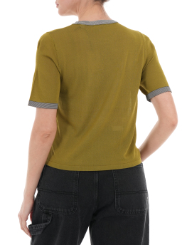 ΓΥΝΑΙΚΕΙΟ ΠΟΥΛΟΒΕΡ 2