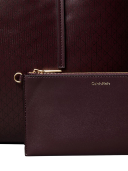 ΓΥΝΑΙΚΕΙΑ ΤΣΑΝΤΑ TOTE 3