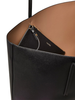 ΓΥΝΑΙΚΕΙΑ ΤΣΑΝΤΑ TOTE 2