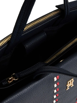 ΓΥΝΑΙΚΕΙΑ ΤΣΑΝΤΑ ΧΕΙΡΟΣ 3