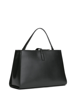 ΓΥΝΑΙΚΕΙΑ ΤΣΑΝΤΑ ΧΙΑΣΤΙ 1