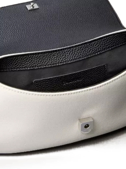 ΓΥΝΑΙΚΕΙΑ ΤΣΑΝΤΑ ΩΜΟΥ 2