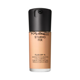 STUDIO FIX FLUID SPF 15 24HR MATTE FOUNDATION + OIL CONTROL  17