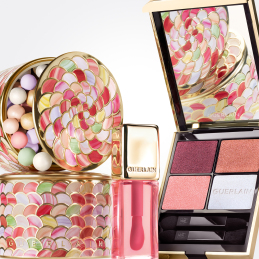 MÉTÉORITES LIGHT-REVEALING PEARLS OF POWDER 7