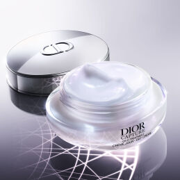 DIOR CAPTURE RICH CREME RICH TEXTURE FACE AND NECK CREAM - AGE-DEFYING CORRECTION - WRINKLES AND FIRMNESS 2