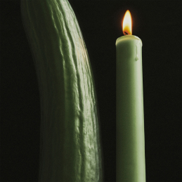 CUCUMBER WAX CANDLEHOLDER 2