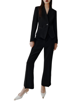 ΓΥΝΑΙΚΕΙΟ ΣΑΚΑΚΙ  1