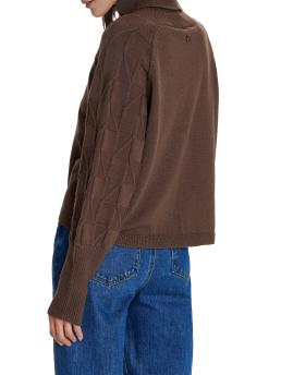 ΓΥΝΑΙΚΕΙΟ ΠΟΥΛΟΒΕΡ  2