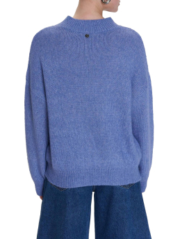 ΓΥΝΑΙΚΕΙΟ ΠΟΥΛΟΒΕΡ  2