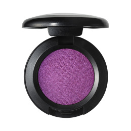 EYE SHADOW 1
