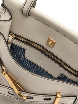 ΓΥΝΑΙΚΕΙΑ ΤΣΑΝΤΑ ΧΕΙΡΟΣ  2