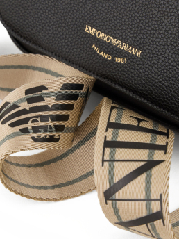 ΓΥΝΑΙΚΕΙΑ ΤΣΑΝΤΑ ΧΙΑΣΤΙ 4