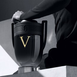 INVICTUS VICTORY EAU DE PARFUM 10
